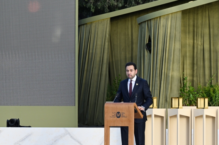Əbu-Dabidə Prezident İlham Əliyevə mükafat təqdim olunub -