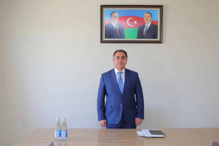 Prezident icra başçısını vəzifəsindən azad edib -