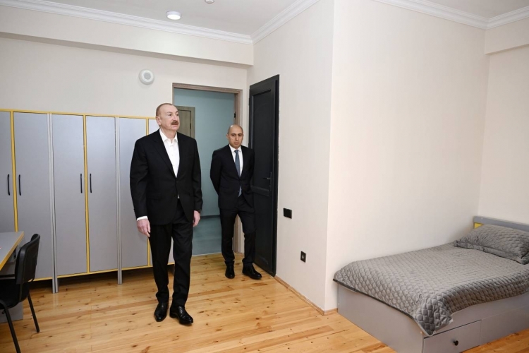 Prezident Lənkərana gedib