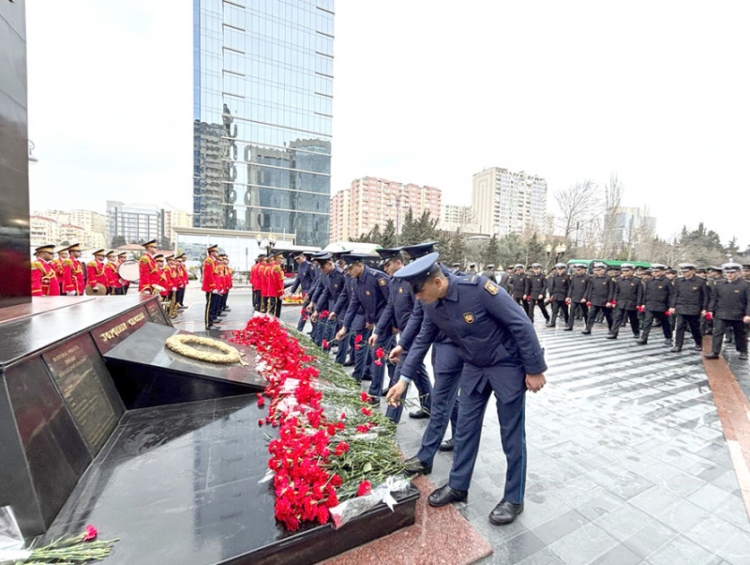Azərbaycan Ordusunda Xocalı soyqırımı ilə bağlı silsilə tədbirlər keçirilib
