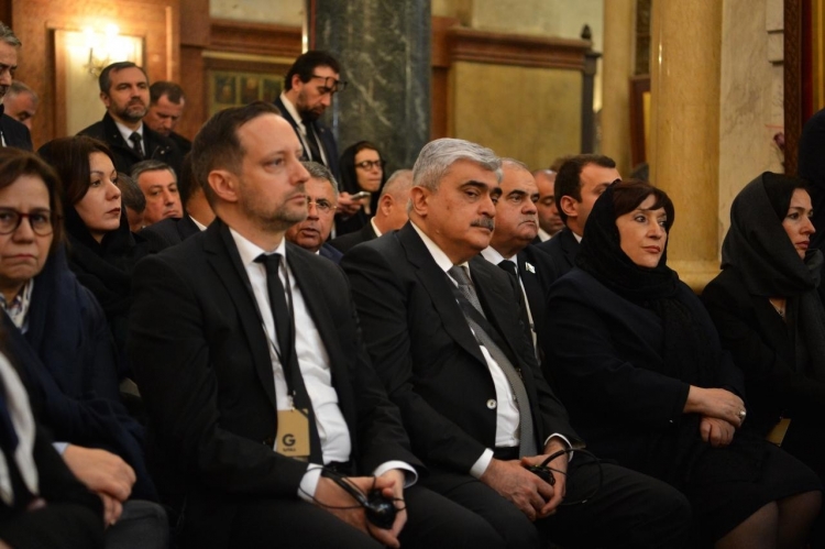 Katalikos-Patriarx II İlya dəfn olunub -